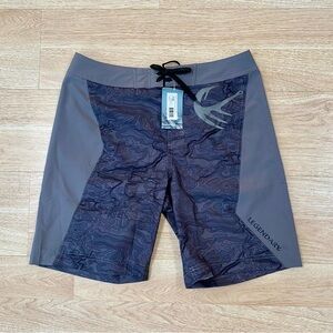 Legendary Anglers Board Shorts Men’s Medium Lake Series Shadow Grey Trunks